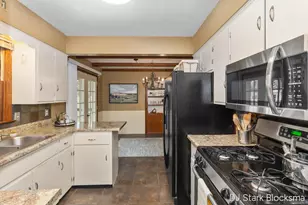 7154 Westwood Dr, Jenison, MI 49428 - Photo 9