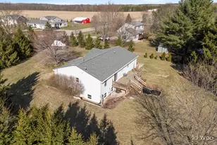 9020 Warner St, Allendale, MI 49401 - Photo 41