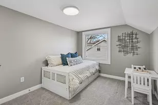 2019 Lakeview Dr, Portage, MI 49002 - Photo 17