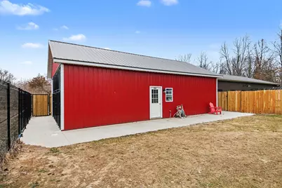 419 S Juniper Street NE, Edmore, MI 48829 - Photo 29