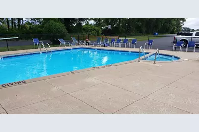 910 W Savidge Street #42, Spring Lake, MI 49456 - Photo 5