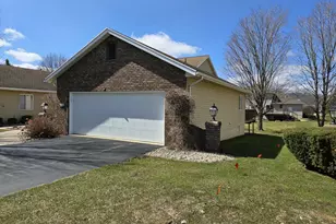 4231 Redbush Dr SW, Grandville, MI 49418 - Photo 3