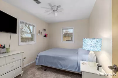 2240 4 Mile Road NE, Grand Rapids, MI 49525 - Photo 11