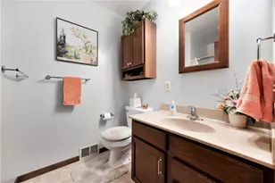 17180 Warrior Dr, Howard City, MI 49329 - Photo 9