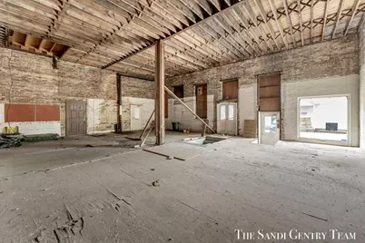 224 Washington Avenue, Grand Haven, MI 49417 - Photo 11