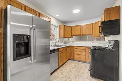 6065 Fairgrove Street, Kalamazoo, MI 49009 - Photo 7