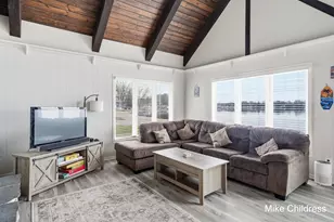 6390 Lakeshore Dr, Saranac, MI 48881 - Photo 7