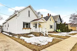 289 6th St, Manistee, MI 49660 - Photo 3