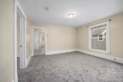 727 Union Avenue SE, Grand Rapids, MI 49503 - Photo 5