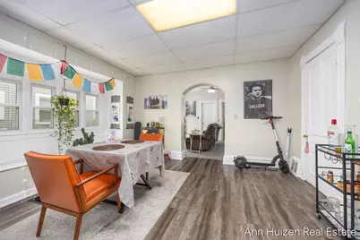727 Union Avenue SE, Grand Rapids, MI 49503 - Photo 17