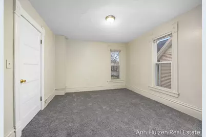 727 Union Avenue SE, Grand Rapids, MI 49503 - Photo 13