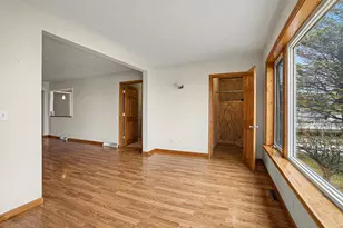 1834 Edgewater St, Muskegon, MI 49441 - Photo 9