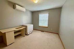 1975 Hollowbrook Dr, Holt, MI 48842 - Photo 39