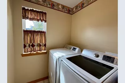 1975 Hollowbrook Drive, Holt, MI 48842 - Photo 25