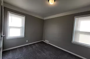 4177 Hubbard Ave, Lincoln Park, MI 48146 - Photo 9