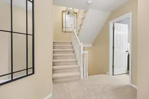 2731 Winter Garden Ct, Ann Arbor, MI 48105 - Photo 25