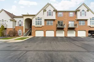 9475 Lakeside Dr, Ypsilanti, MI 48197 - Photo 33