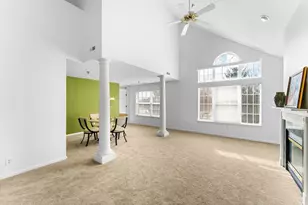 9475 Lakeside Dr, Ypsilanti, MI 48197 - Photo 9