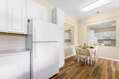 9475 Lakeside Drive, Ypsilanti, MI 48197 - Photo 13