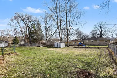 322 N 28th Street N, Springfield, MI 49037 - Photo 23