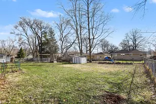 322 N 28th St, Springfield, MI 49037 - Photo 23