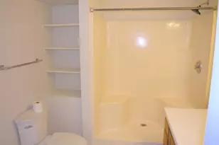 8076 Park Ln, Ypsilanti, MI 48198 - Photo 19