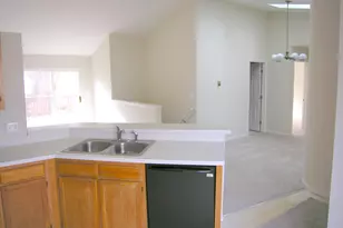 8076 Park Ln, Ypsilanti, MI 48198 - Photo 5