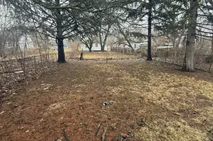 9244 Heyden, Detroit, MI 48228 - Photo 3