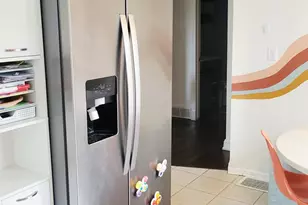 136 W 33rd St, Holland, MI 49423 - Photo 7