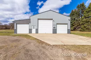 5295 Belding Rd NE, Rockford, MI 49341 - Photo 3