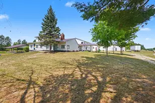 7202 21 Mile Rd, Evart, MI 49631 - Photo 3