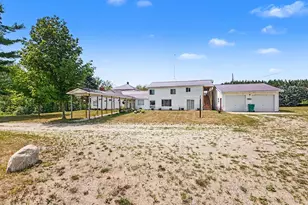 7202 21 Mile Rd, Evart, MI 49631 - Photo 5