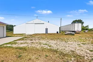 7202 21 Mile Rd, Evart, MI 49631 - Photo 9