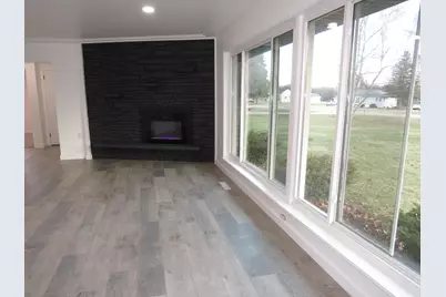 3122 Skander Drive, Flint, MI 48504 - Photo 3