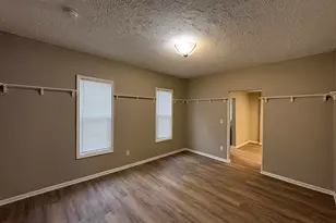 1955 Hendricks Ave SW, Wyoming, MI 49509 - Photo 7