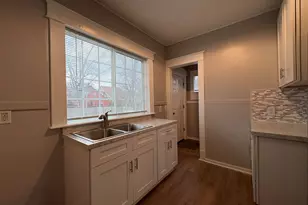 1214 Lafayette Ave SE, Grand Rapids, MI 49507 - Photo 17