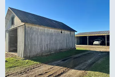 102 W Central Road, Coldwater, MI 49036 - Photo 9