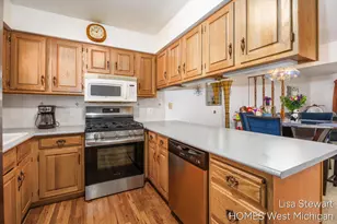 5951 Leisure S Dr SE, Grand Rapids, MI 49548 - Photo 7