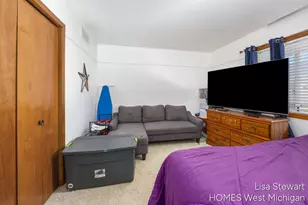 5951 Leisure S Dr SE, Grand Rapids, MI 49548 - Photo 15