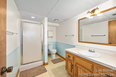 5951 Leisure South Drive SE, Grand Rapids, MI 49548 - Photo 17