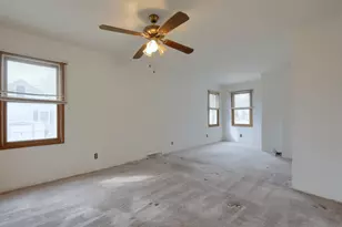 15641 Loveland St, Livonia, MI 48154 - Photo 23