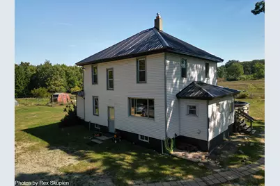 11664 N Gordon Avenue, Bitely, MI 49309 - Photo 1