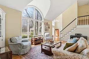 221 Foxdown Rd, Holland, MI 49424 - Photo 3