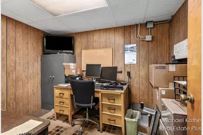 130 & 134 W State Street, Hastings, MI 49058 - Photo 13