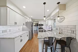 11085 Village Ln, Clayton, MI 49236 - Photo 11