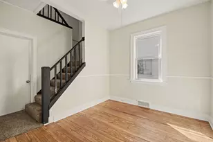 4 Elmwood St NW, Grand Rapids, MI 49505 - Photo 7