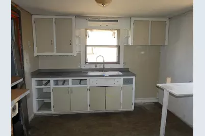 790 Blue Creek Terrace, Benton Harbor, MI 49022 - Photo 9