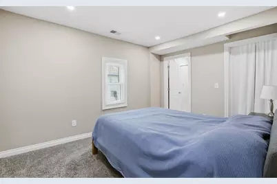 3995 Cresthaven Drive, Waterford, MI 48328 - Photo 19