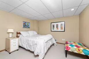 2520 Highpointe Dr, Kalamazoo, MI 49008 - Photo 27