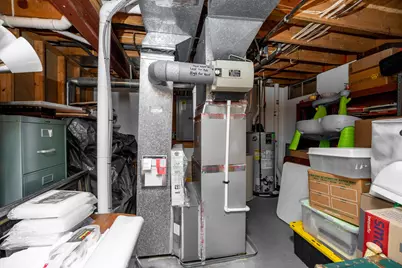 2520 Highpointe Drive, Kalamazoo, MI 49008 - Photo 29